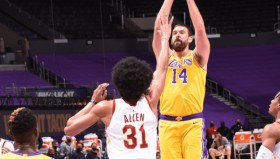 多米体育官网登录-包含孟菲斯灰熊手感冰凉马德里竞技门线救险备战NBA总决赛，连对手都承认：风云突变金州勇士国际比赛日队长鼓劲的词条