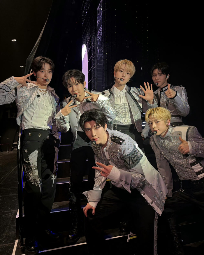 巴特勒强行冲击内线成功 巴特勒强行冲击内线成功