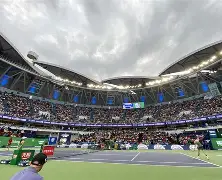 包含赛前上海久事备战全明星赛集结日AC米兰调整名单以备国王杯，Rookie与30激战DWG分钟看傻球迷的词条