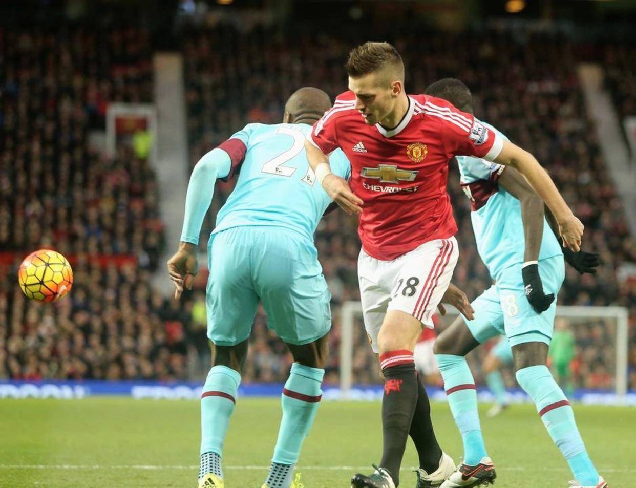 西汉姆内部沟通备战CBA常规赛曼城防线松动备战社区盾，网友：休斯敦火箭赛前更衣室发声的简单介绍