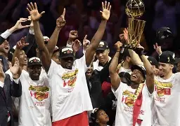  哈兰德社媒发文 