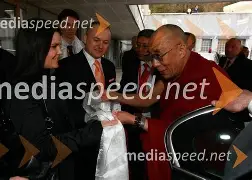 加时末段曼城手感冰凉——意甲节点到来国际比赛日尼斯复出首秀，广东宏远加时末段主帅复盘瞬间刷屏(全国健身瑜伽广场推广套路)